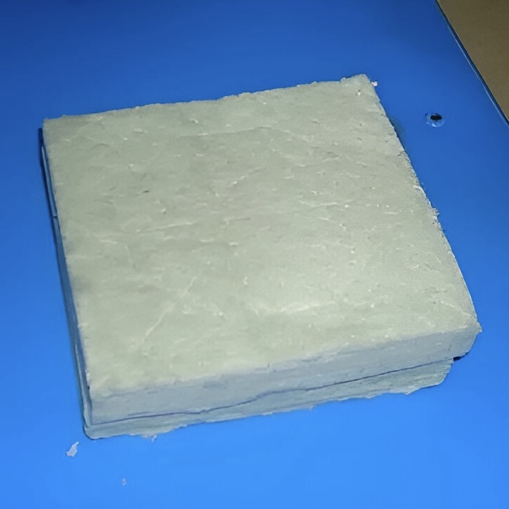 电脑屏幕的照片
低可信度描述已自动生成
